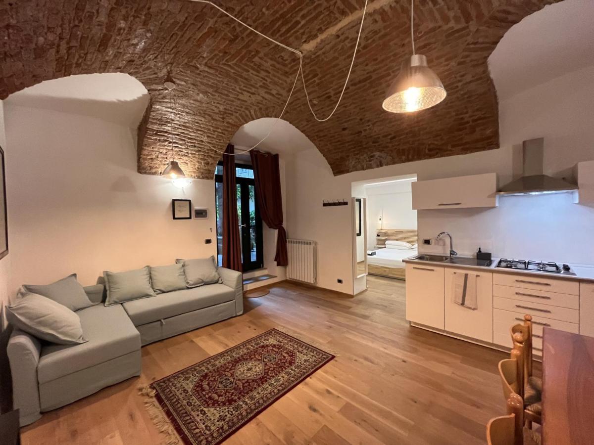 Suite The Brick - Host By Traveller'S Nest Turin Ngoại thất bức ảnh